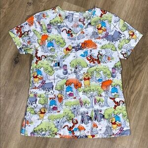 Disney Winnie the Pooh & Friends Scrub Shirt Nurse Hospital size small